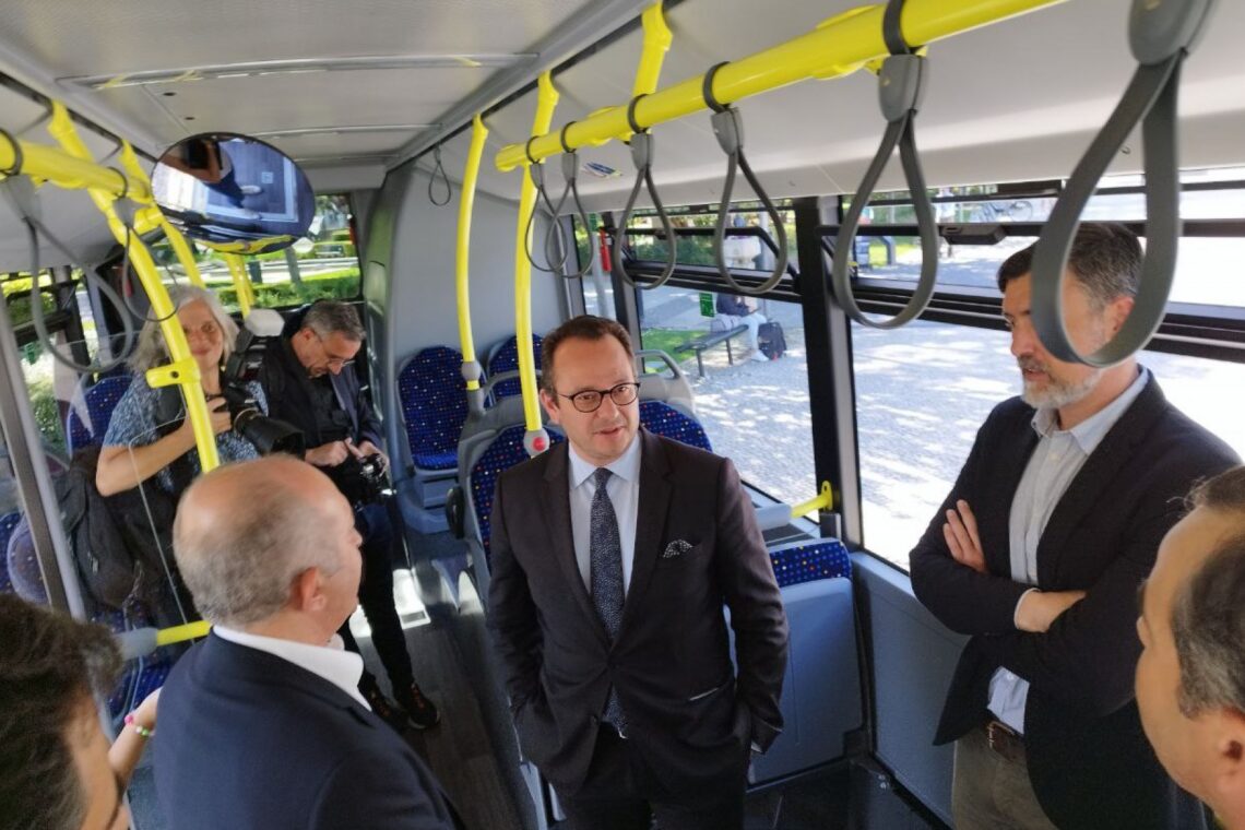 Autocarros serão utilizados na rede Mobilis