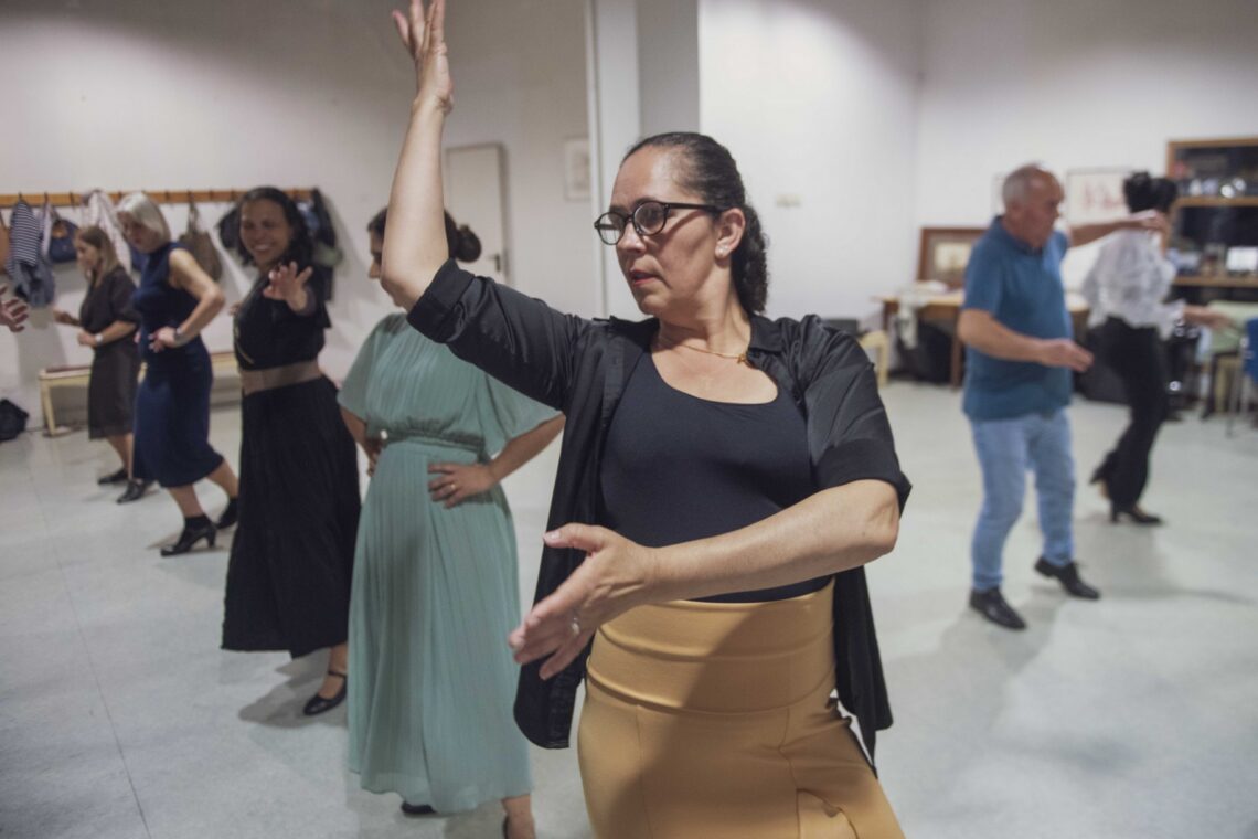 Aulas de flamenco do Ateneu cativam leirienses