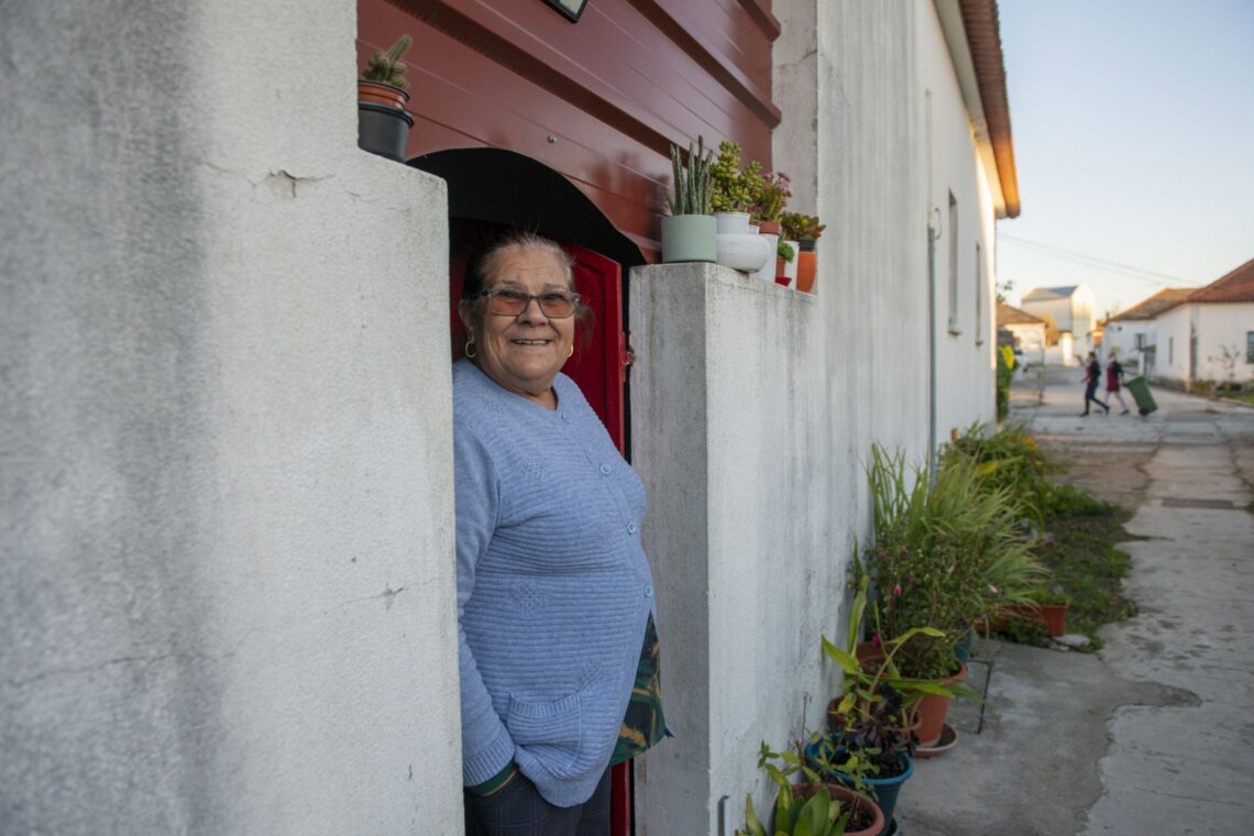Maria Helena reside no bairro há 40 anos