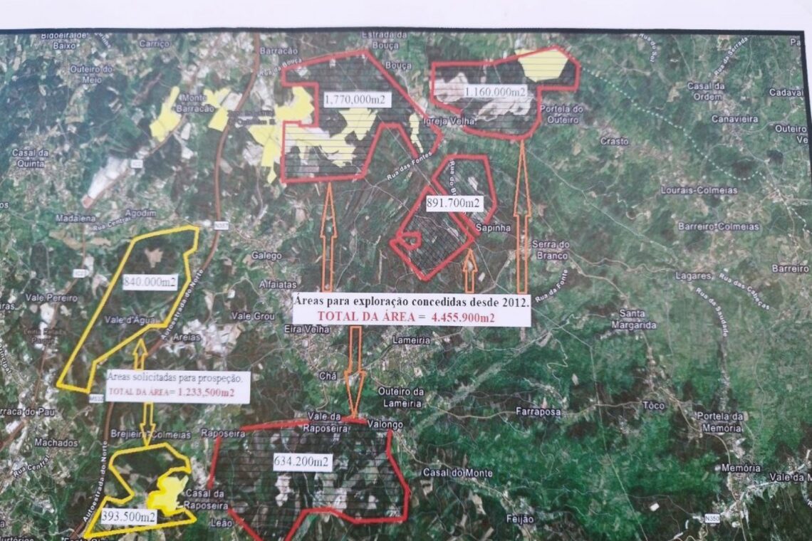 Junta ilustrou protesto com explorações abandonadas na freguesia por empresas que não cumprem regras de reposição
