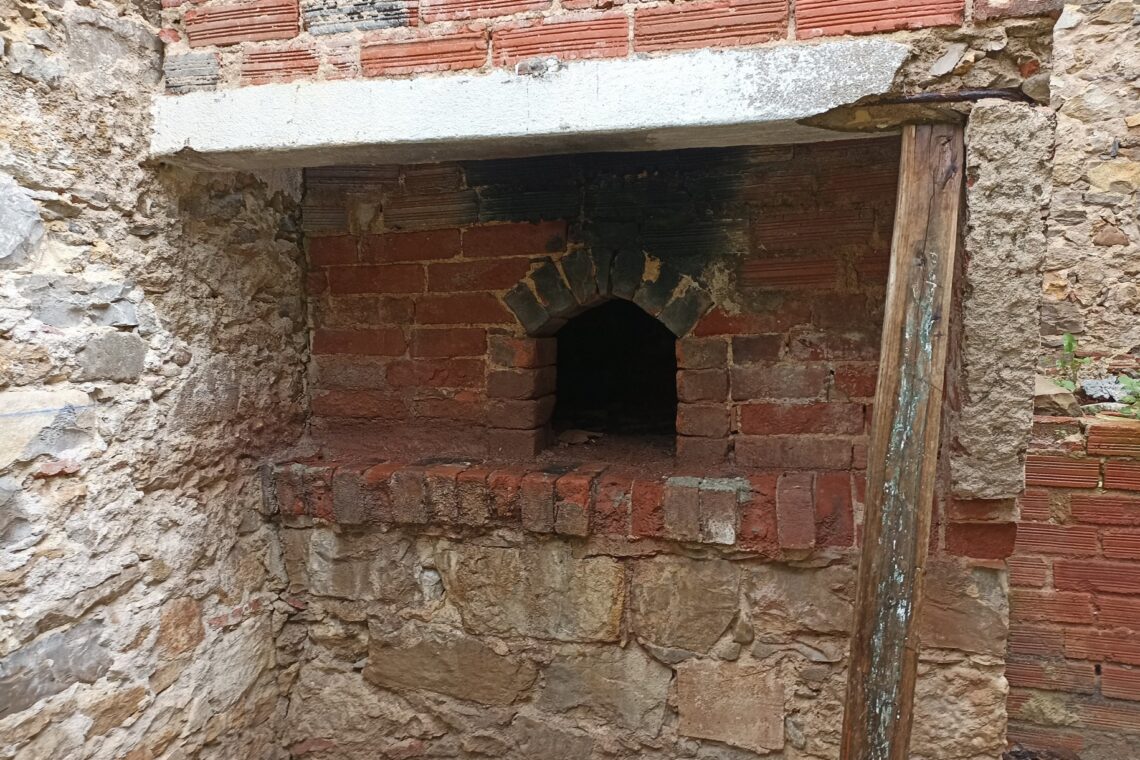 Antigo forno da casa será recuperado