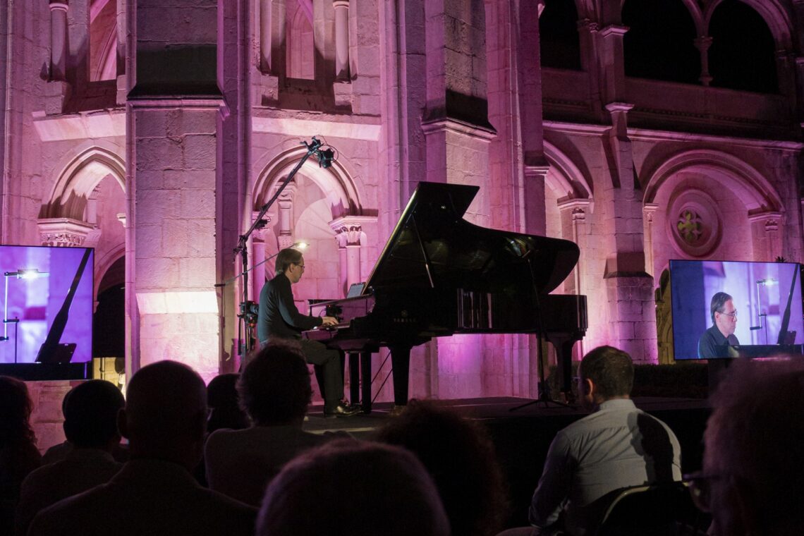Pedro Burmester esgotou o seu concerto no Claustro D. Dinis