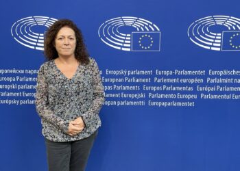 Joana Benzinho Santos: “Faltam líderes fortes na democracia”