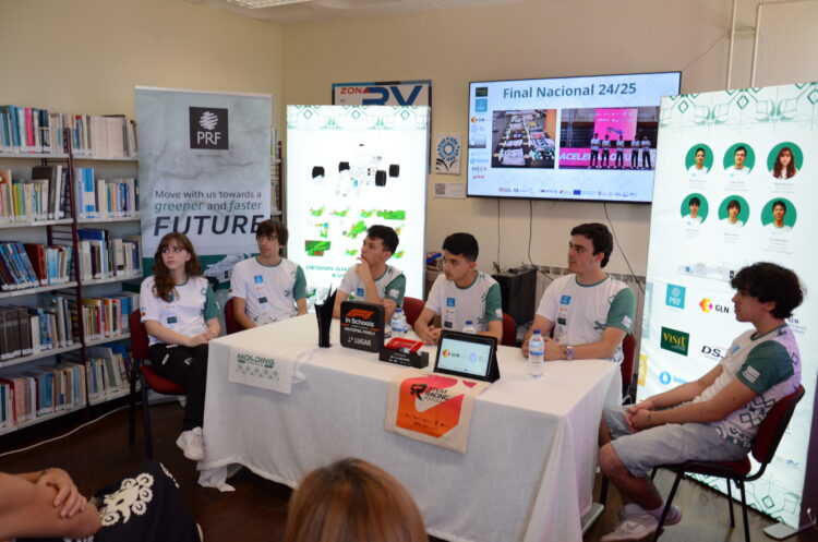 Equipa da ESALV vai marcar presença no Mundial Aramco Stem Racing em Singapura