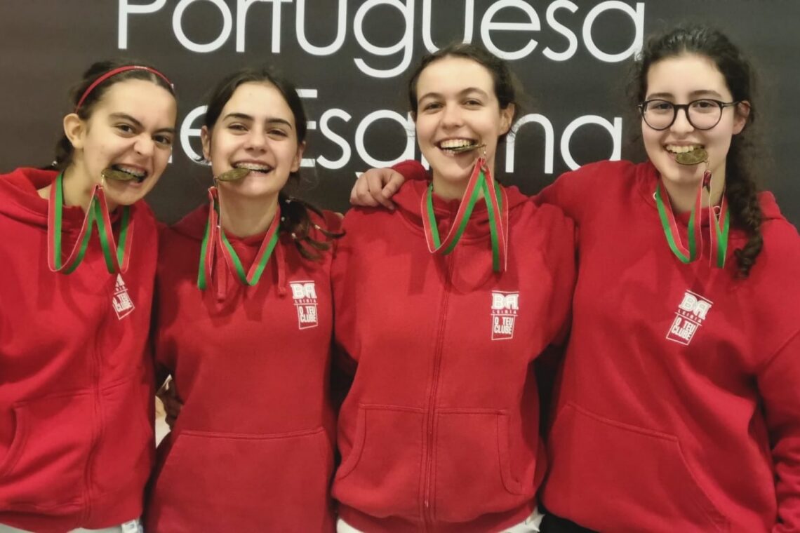 O conjunto feminino, com Carlota Chareca, Rita Ferreira, Rita Bota e Inês Simões, alcançou o 3.º lugar