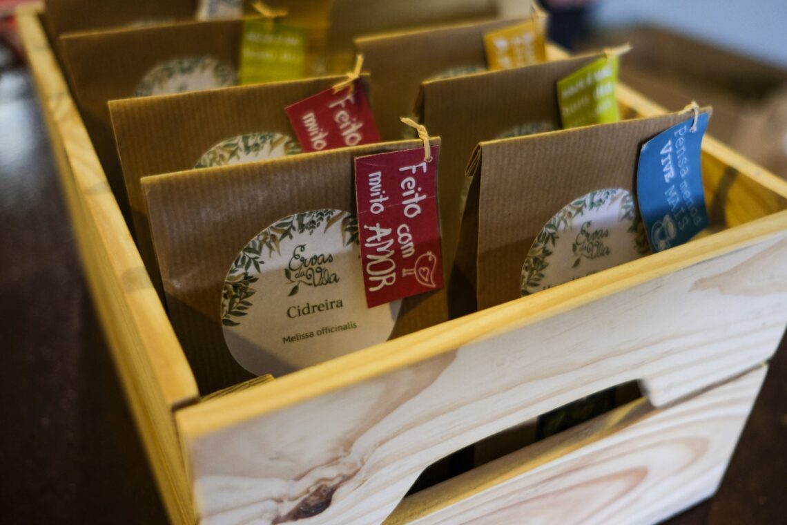 Em Castanheira de Pera, a inclusão cultiva-se com ervas aromáticas