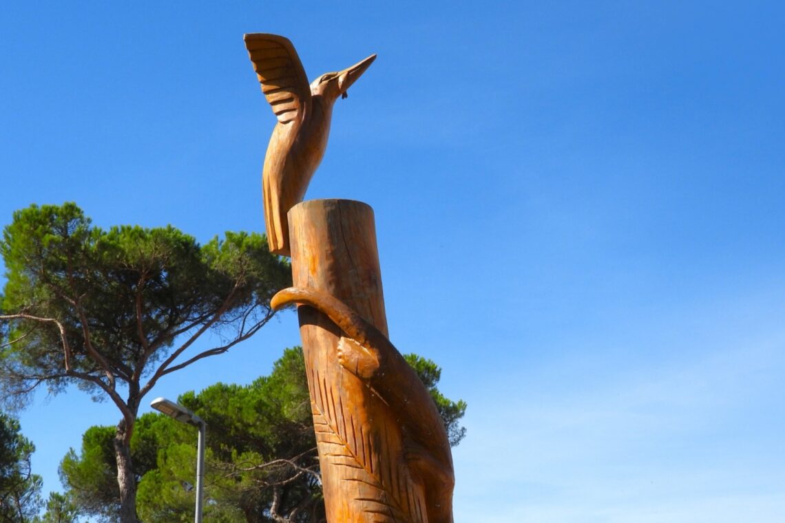 Escultor Zé Justino autor de parte das obras de arte no Parque Verde do Açude