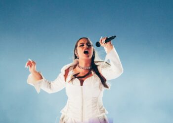 Iolanda interpretou a canção "Grito"