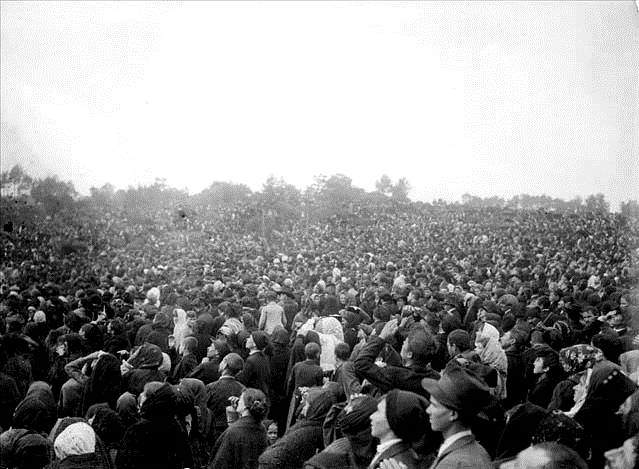 Faz hoje 100 anos que o sol “bailou” em Fátima (veja a fotogaleria)