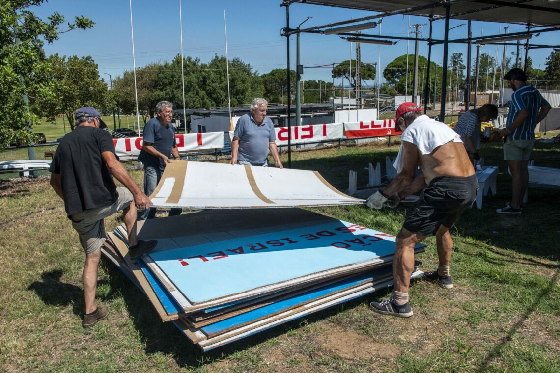 Montagem da Festa do Avante é feita por centenas de voluntários de todo o País