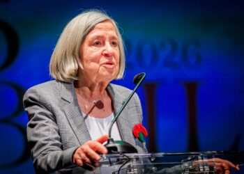 Helena Roseta será uma das oradoras da primeira conferência