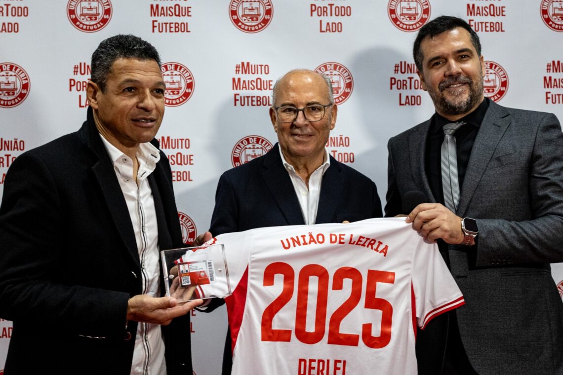 Homenagem a Derlei