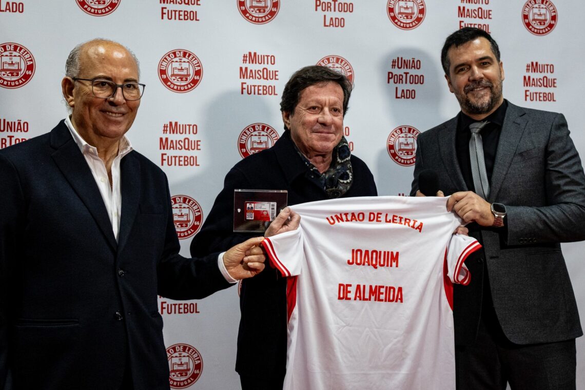 Homenagem a Joaquim de Almeida