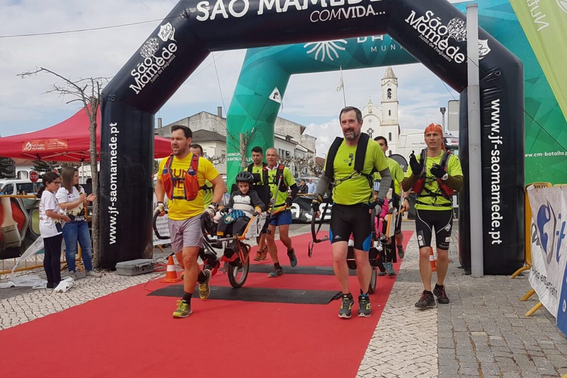 Os atletas do NEL têm levado 'pilotos' a diversas provas
