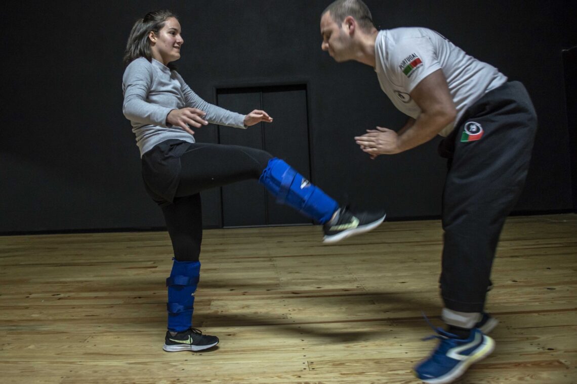 Vale tudo, mas mesmo tudo, no krav maga