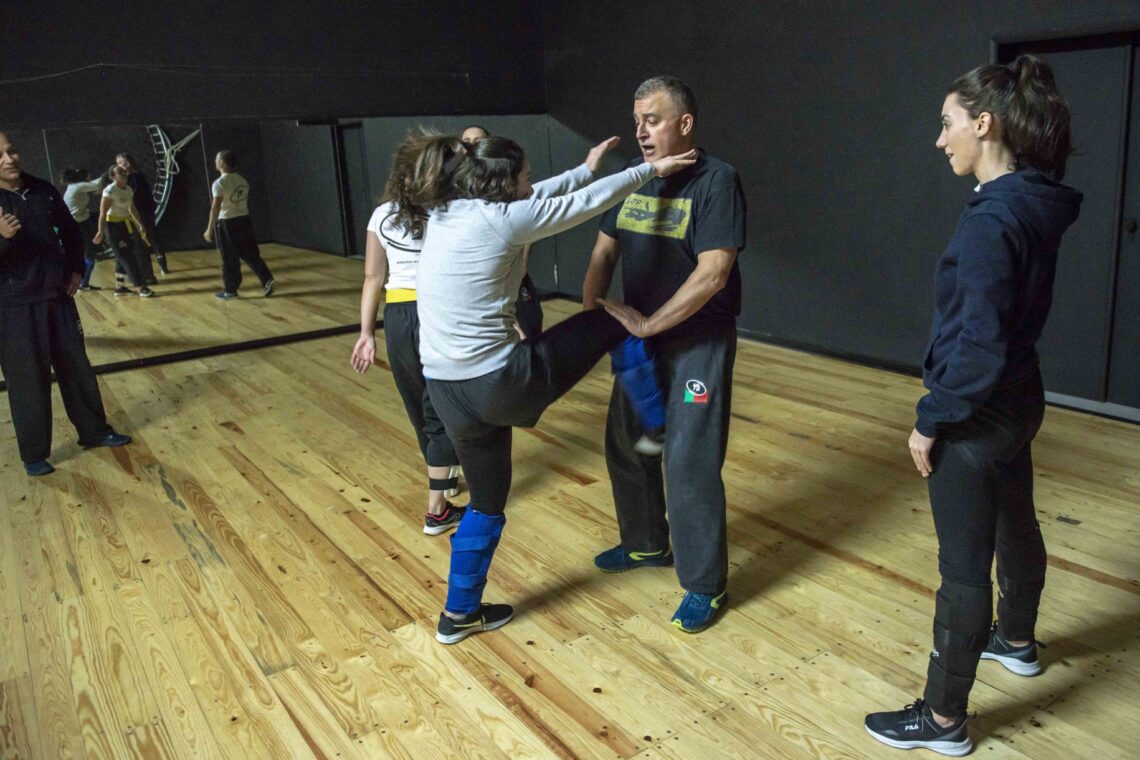 Vale tudo, mas mesmo tudo, no krav maga