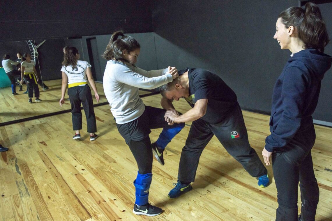 Vale tudo, mas mesmo tudo, no krav maga