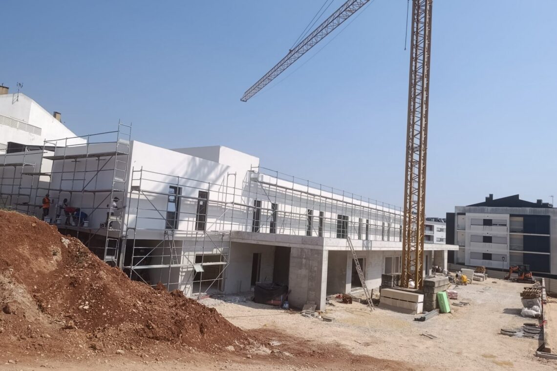 Lar está em construção nos Marrazes, Leiria