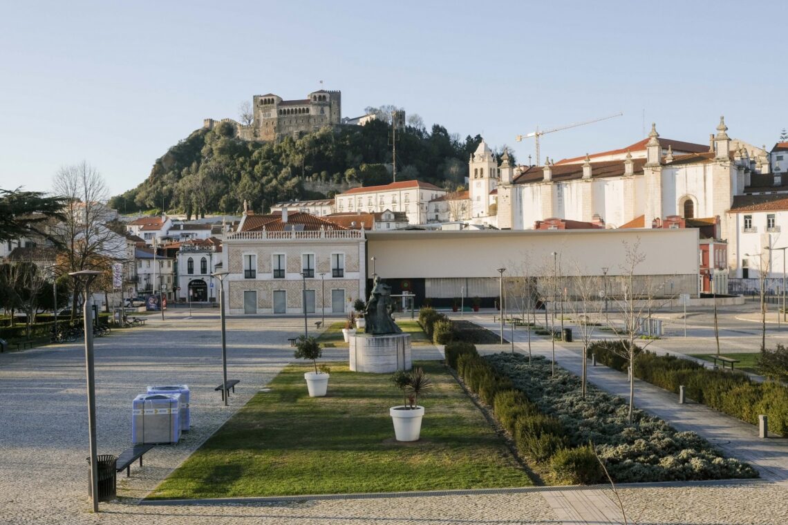 A cidade estava deserta…