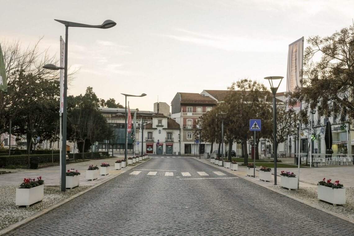 A cidade estava deserta…