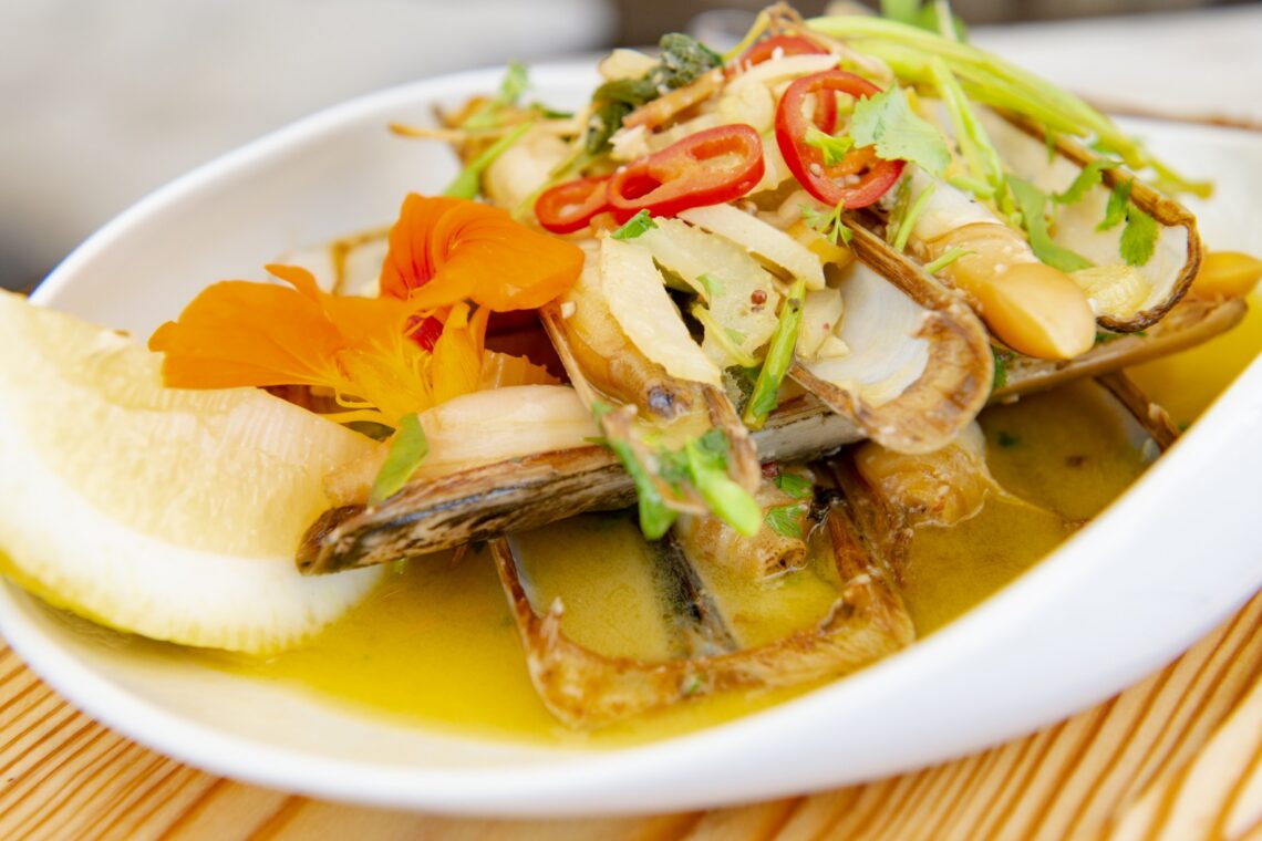 Lentriscas em castelo | Mad: uma viagem transcendente com sabor a mar