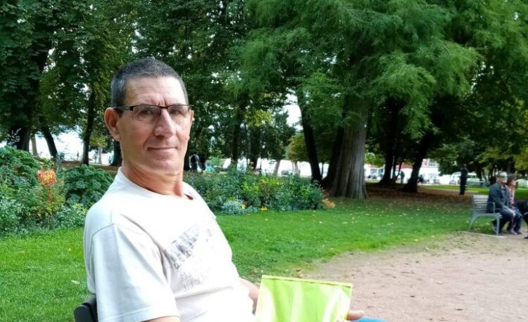 Manuel da Ponte ficou bastante ferido após ter sido esfaqueado pelo agressor e depois baleado pela polícia francesa
