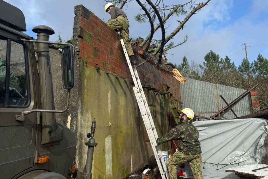 Militares da Marinha apoiam região de Leiria