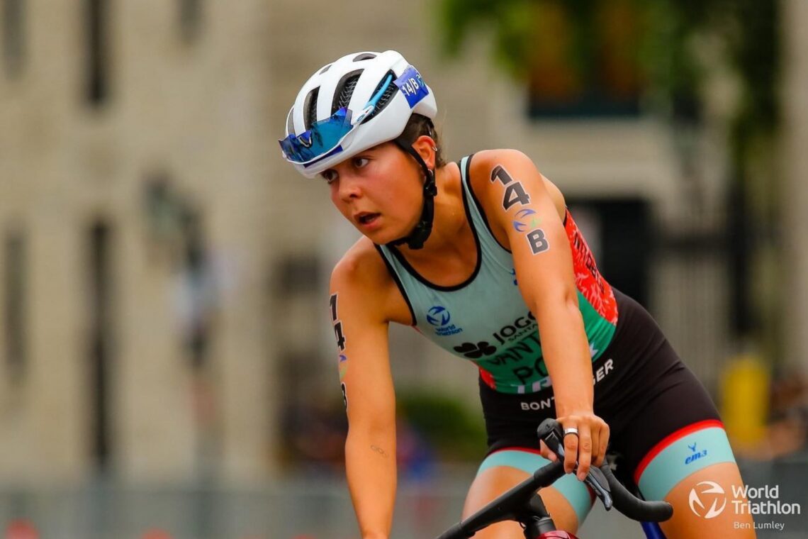 Triatleta tem 27 anos e é de Alcobaça
