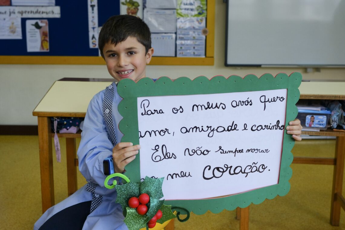 Avós e netos desejam muito amor e visitas neste Natal