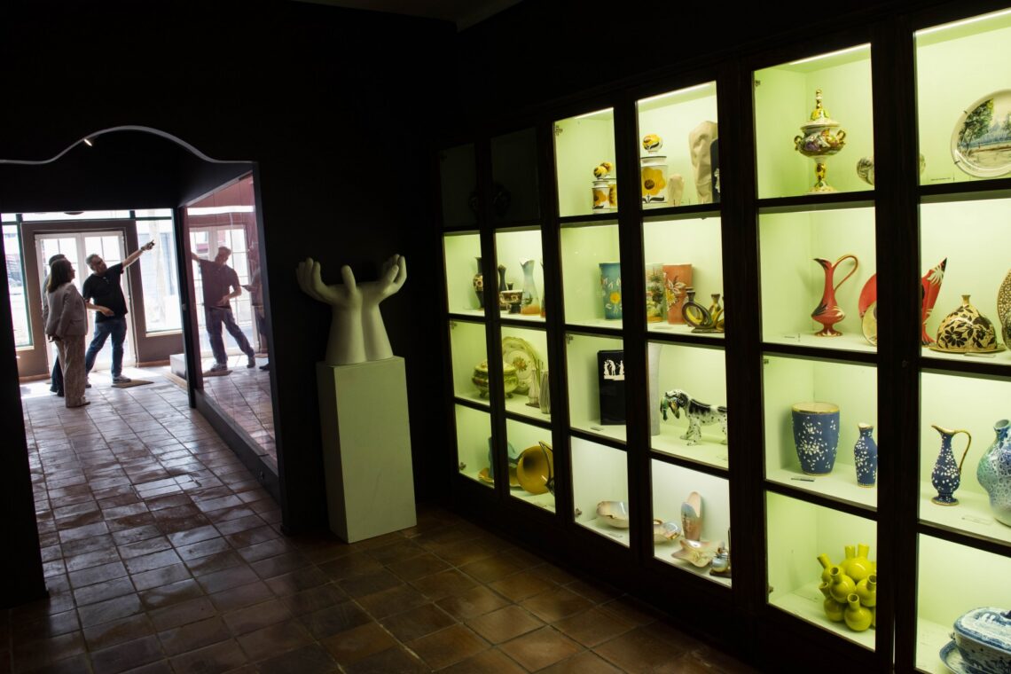 Percurso museológico faz-se dos monges barristas à premiada cerâmica contemporânea