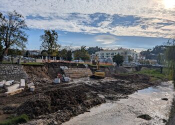 Obras de melhoramento do rio Arunca