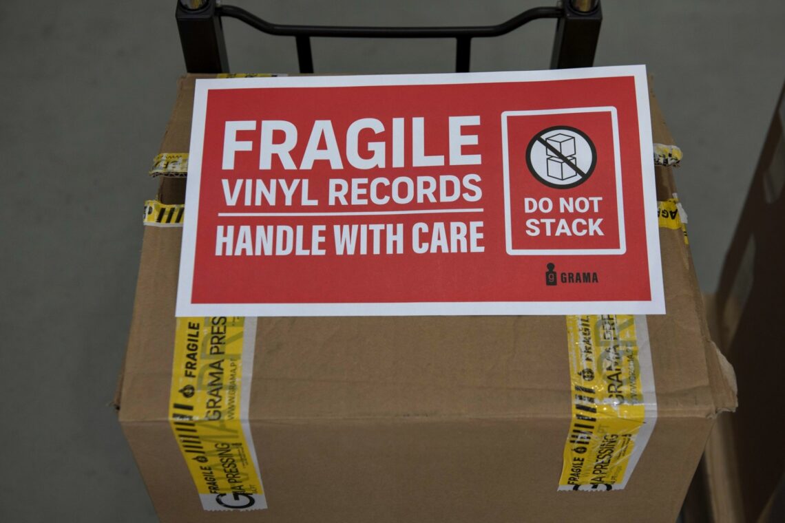 São mais de 30, incluindo Japão, Austrália ou Estados Unidos, os países para onde a Grama já enviou discos em vinil