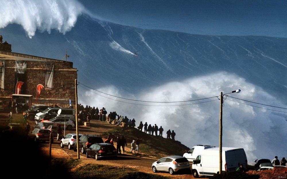 Onda da Nazaré na lista das melhores 100 fotografias algumas vez tiradas (e sem Photoshop)