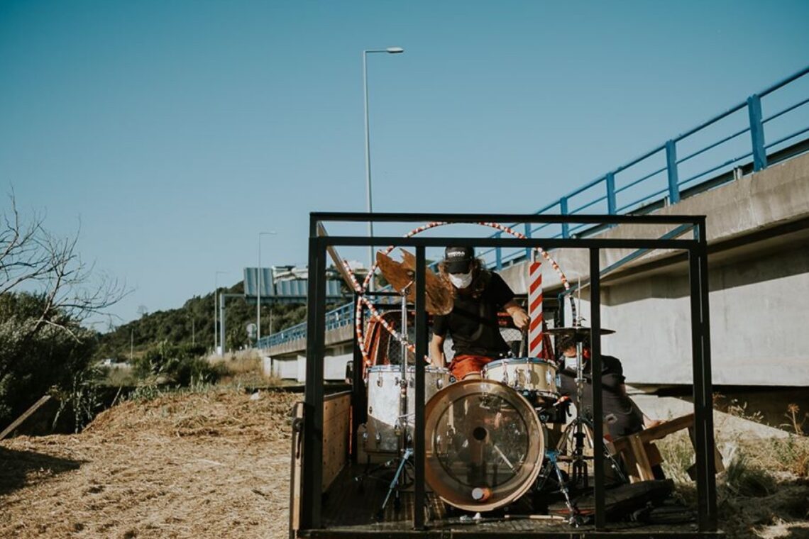 O baterista Pedro Marques a participar na Campanha Inaugural o colectivo Til