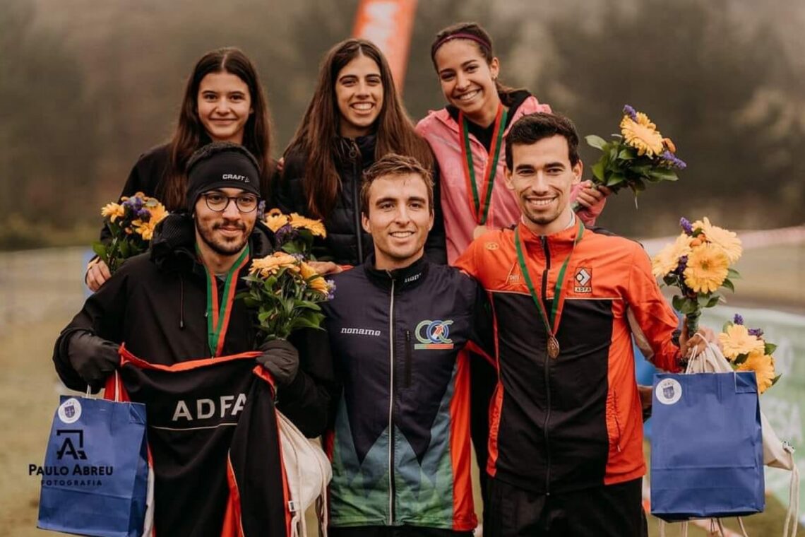 Tomás Lima (ao centro)