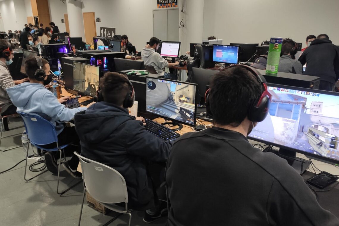 I Torneio eSports Politécnico de Leiria decorreu no estádio de Leiria