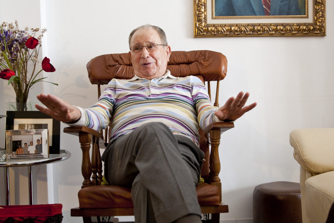 Última entrevista de Lemos Proença – “O melhor é implodir o estádio”