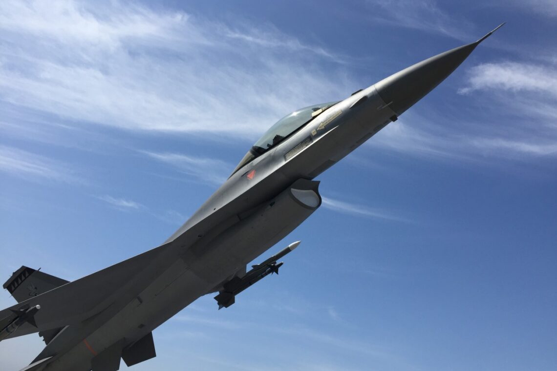Veja o Dia Aberto na Base Aérea n.º 5 em imagens