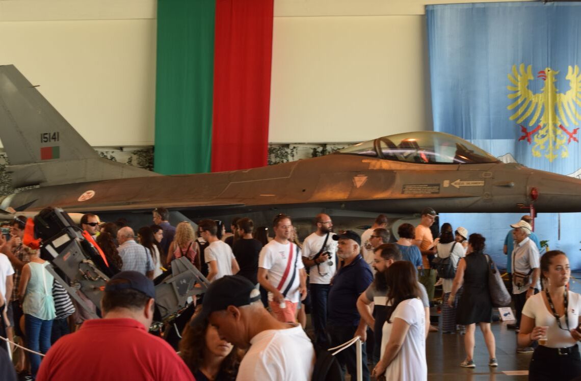 Veja o Dia Aberto na Base Aérea n.º 5 em imagens