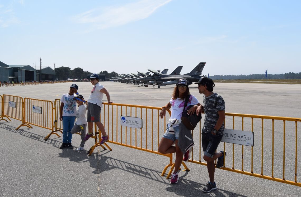 Veja o Dia Aberto na Base Aérea n.º 5 em imagens