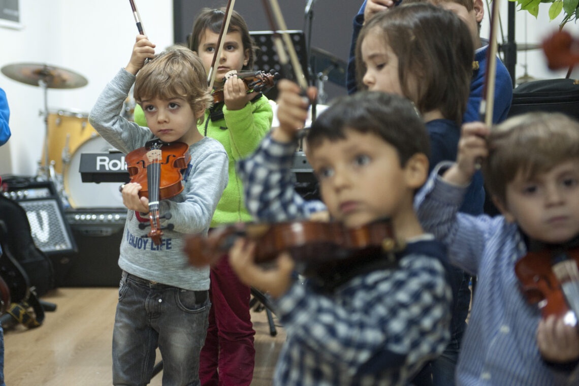 Violinos, concertinas e ‘rock’n’roll’