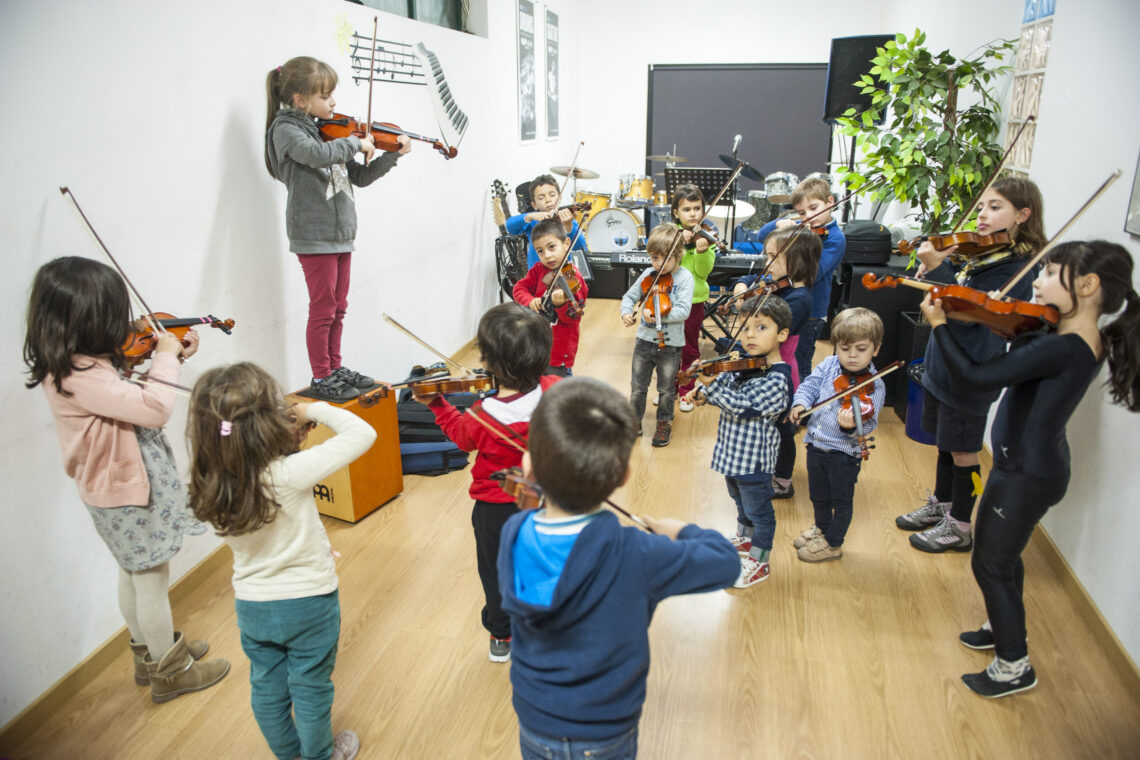 Violinos, concertinas e ‘rock’n’roll’