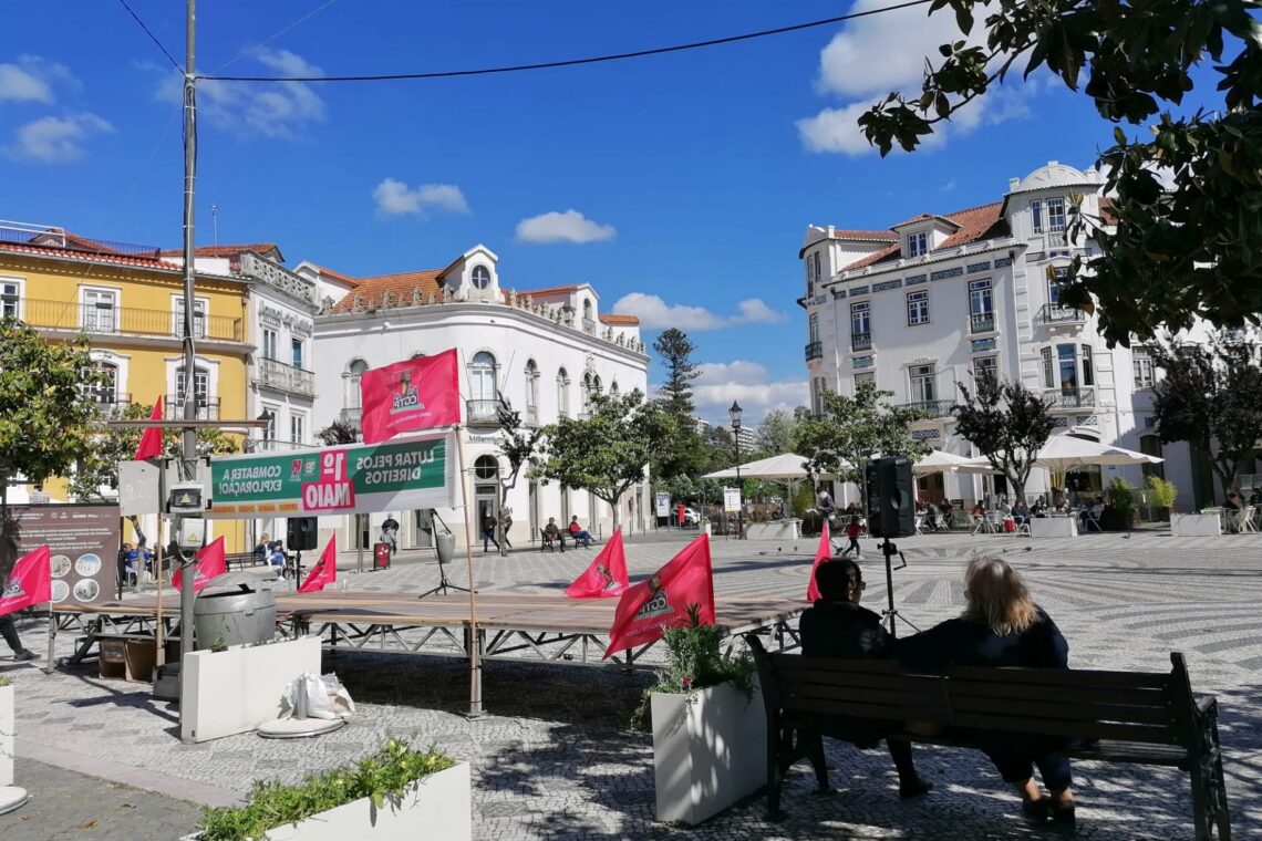 População saiu à rua para celebrar 1.º de Maio